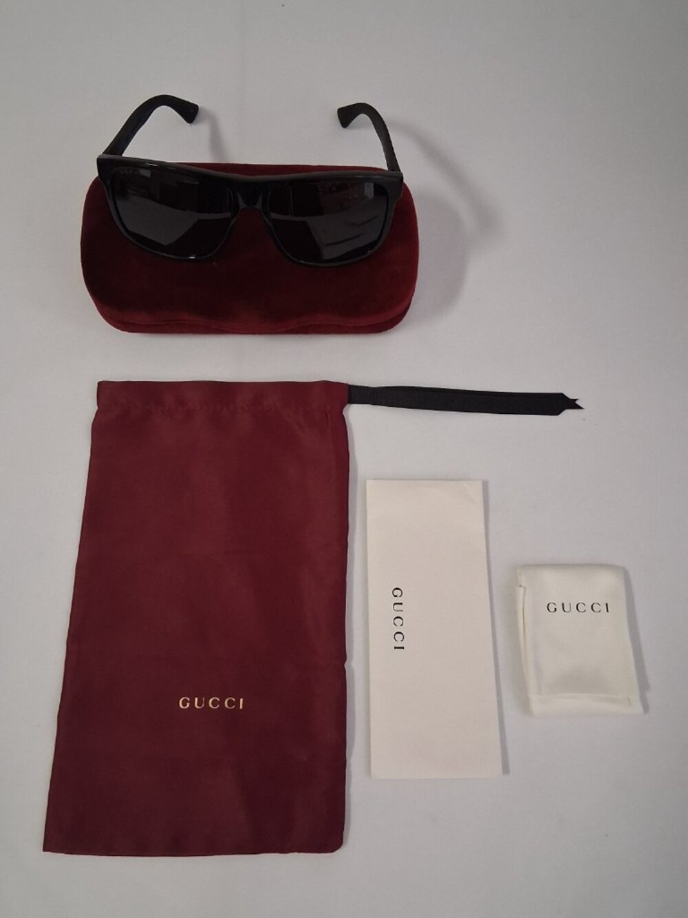 Gucci GG0010S 001 Sunglasses – Size 58-16-145 {015}